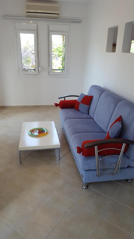 Nautilus Apartments Lesbos Island Ngoại thất bức ảnh
