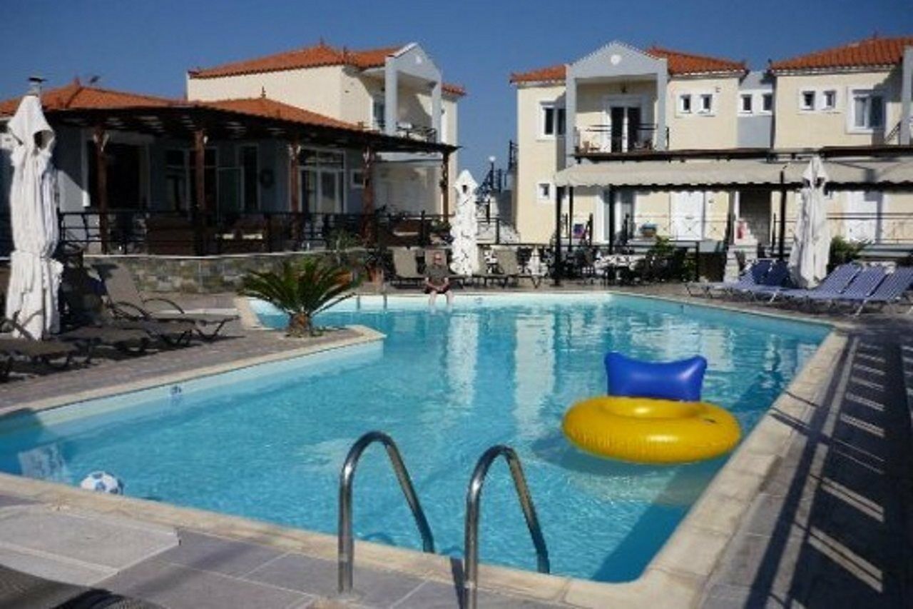 Nautilus Apartments Lesbos Island Ngoại thất bức ảnh